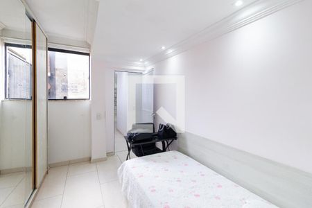 Quarto de casa à venda com 3 quartos, 150m² em Bandeiras, Osasco