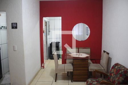 Sala de casa à venda com 2 quartos, 60m² em Darcy Vargas, Belo Horizonte