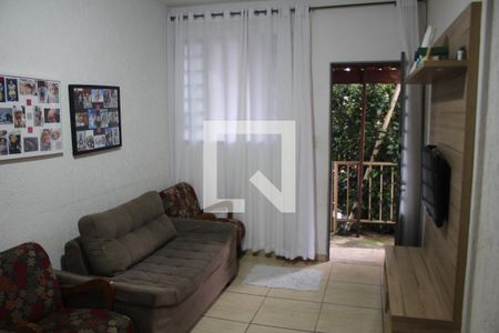 Sala de casa à venda com 2 quartos, 60m² em Darcy Vargas, Belo Horizonte