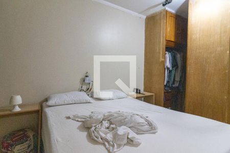 Quarto de apartamento para alugar com 2 quartos, 66m² em Vila Itapura, Campinas