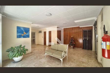 Apartamento à venda com 101m², 3 quartos e 2 vagas Apartamento à venda com 101m², 3 quartos e 2 vagasHall