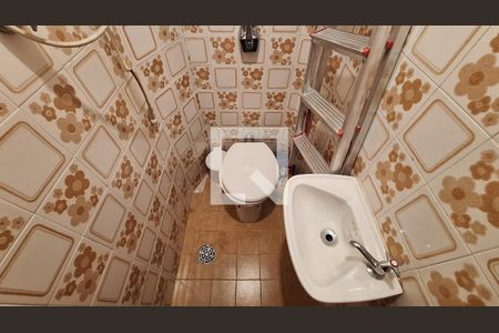 Apartamento à venda com 101m², 3 quartos e 2 vagas Apartamento à venda com 101m², 3 quartos e 2 vagasBanheiro de serviço