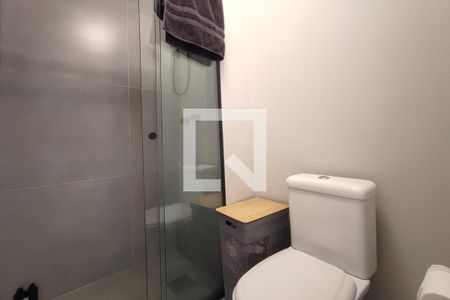 Banheiro de apartamento à venda com 1 quarto, 34m² em Parque Industrial, Campinas