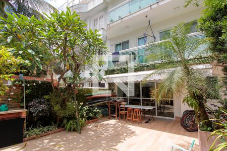 Quinta da frente de casa à venda com 5 quartos, 250m² em Barra da Tijuca, Rio de Janeiro