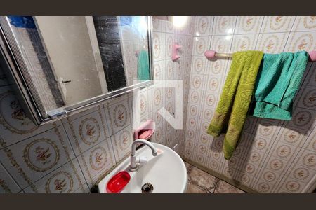 Banheiro de apartamento à venda com 2 quartos, 73m² em Centro, Jundiaí