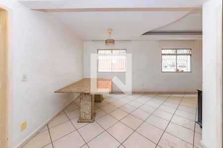 Sala de apartamento à venda com 3 quartos, 100m² em Padre Eustáquio, Belo Horizonte