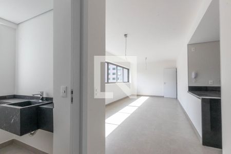 Sala de apartamento à venda com 3 quartos, 110m² em Funcionários, Belo Horizonte