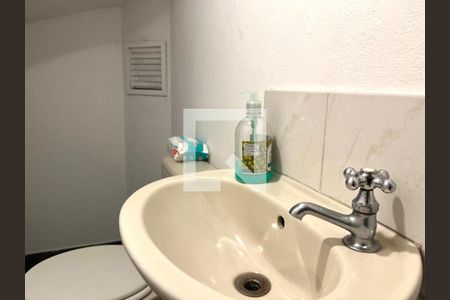 Lavabo de casa à venda com 2 quartos, 103m² em Vila Campestre, São Paulo