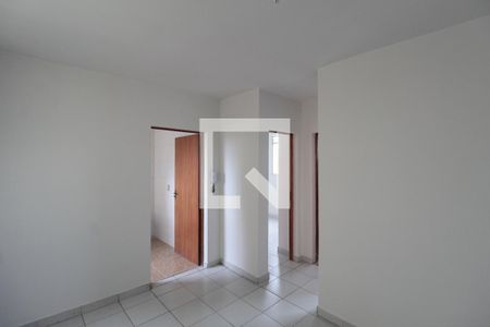 Sala de apartamento para alugar com 2 quartos, 39m² em Piratininga, Belo Horizonte