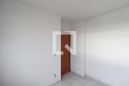 Quarto 1 de apartamento para alugar com 2 quartos, 39m² em Piratininga, Belo Horizonte