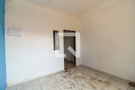 Sala de casa para alugar com 2 quartos, 120m² em Itaquera, São Paulo