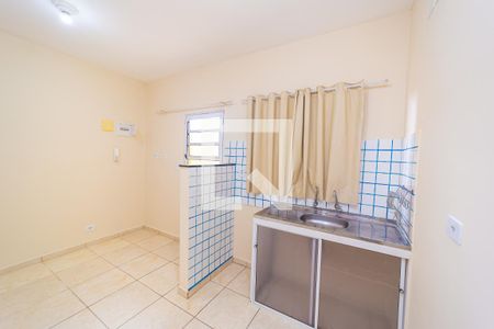 Sala + cozinha  de apartamento para alugar com 1 quarto, 35m² em Jardim Penha, São Paulo