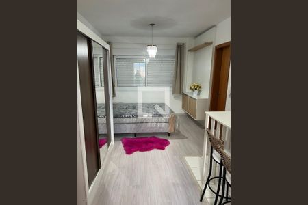 Quarto de kitnet/studio à venda com 1 quarto, 34m² em Centro, São Leopoldo