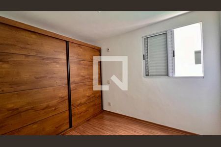 quarto  de apartamento à venda com 3 quartos, 113m² em Sagrada Família, Belo Horizonte