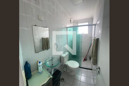 Banheiro de apartamento para alugar com 2 quartos, 60m² em Picanço, Guarulhos