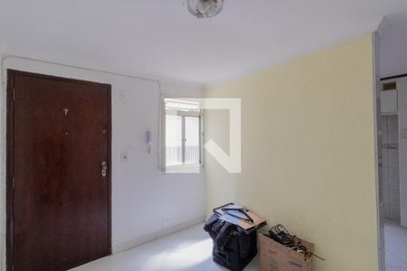 Sala  de apartamento à venda com 2 quartos, 48m² em Itaquera, São Paulo