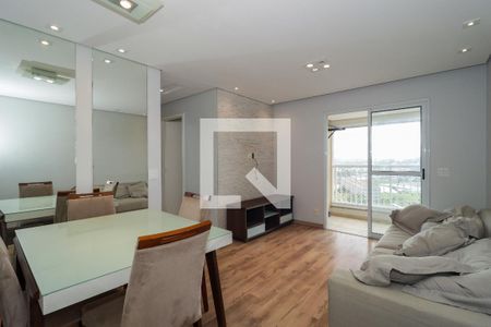 Sala de apartamento para alugar com 3 quartos, 70m² em Jardim Henriqueta, Taboão da Serra