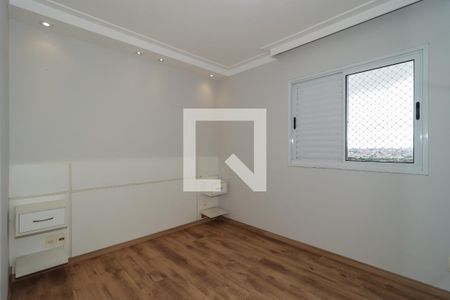 Suíte de apartamento para alugar com 3 quartos, 70m² em Jardim Henriqueta, Taboão da Serra