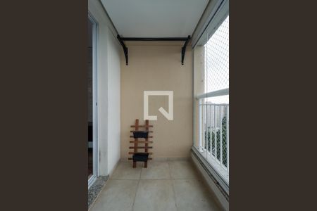 Varanda da Sala de apartamento para alugar com 3 quartos, 70m² em Jardim Henriqueta, Taboão da Serra