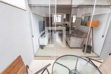 Area privativa de apartamento para alugar com 2 quartos, 50m² em Castelo, Belo Horizonte