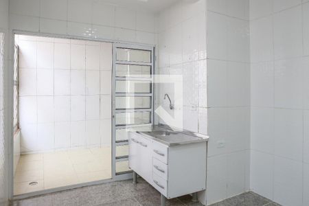 Cozinha de apartamento para alugar com 1 quarto, 44m² em Vila Anglo Brasileira, São Paulo