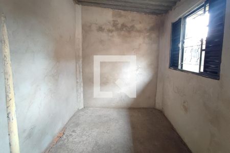 Casa à venda com 160m², 2 quartos e 2 vagas Casa à venda com 160m², 2 quartos e 2 vagasQuarto de Serviço