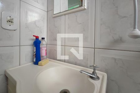 Casa à venda com 160m², 2 quartos e 2 vagas Casa à venda com 160m², 2 quartos e 2 vagasBanheiro