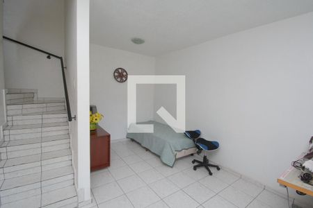 Sala 2 de casa à venda com 4 quartos, 203m² em Monte Castelo, Contagem