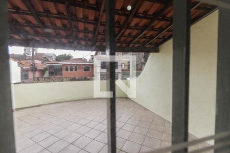 Vista do Quarto 1 de casa para alugar com 6 quartos, 200m² em Cidade Líder, São Paulo