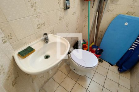 Apartamento para alugar com 140m², 3 quartos e 2 vagas Apartamento para alugar com 140m², 3 quartos e 2 vagasBanheiro 2