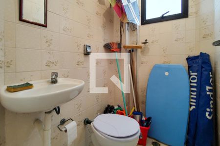 Apartamento para alugar com 140m², 3 quartos e 2 vagas Apartamento para alugar com 140m², 3 quartos e 2 vagasBanheiro 2