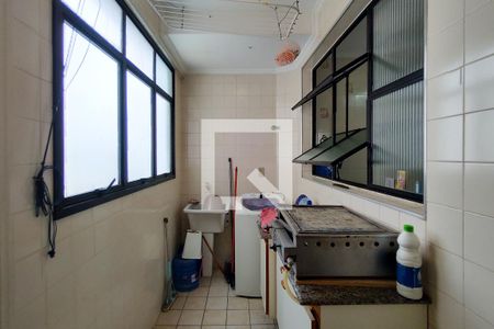 Apartamento para alugar com 140m², 3 quartos e 2 vagas Apartamento para alugar com 140m², 3 quartos e 2 vagasÁrea de Serviço