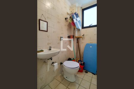 Apartamento para alugar com 140m², 3 quartos e 2 vagas Apartamento para alugar com 140m², 3 quartos e 2 vagasBanheiro 2