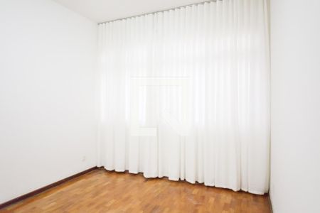 sala de apartamento para alugar com 3 quartos, 90m² em Sion, Belo Horizonte