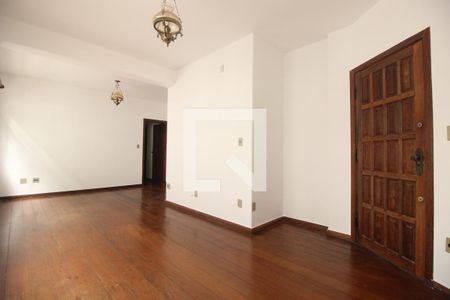 Sala de apartamento para alugar com 3 quartos, 84m² em Prado, Belo Horizonte