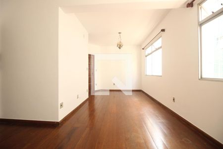 Sala de apartamento para alugar com 3 quartos, 84m² em Prado, Belo Horizonte