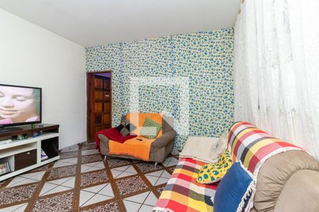 Casa 1 - Sala de casa à venda com 7 quartos, 200m² em Vila Chavantes, São Paulo