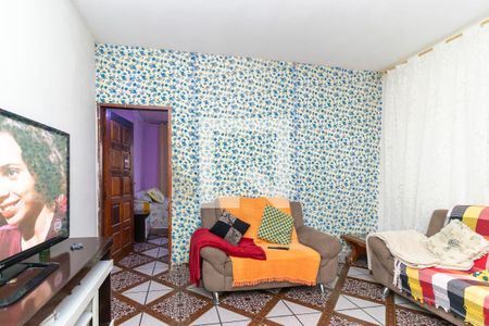 Casa 1 - Sala de casa à venda com 7 quartos, 200m² em Vila Chavantes, São Paulo