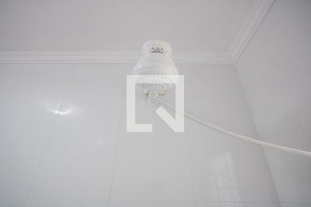 Casa à venda com 200m², 2 quartos e 2 vagas Casa à venda com 200m², 2 quartos e 2 vagasBanheiro da Suíte