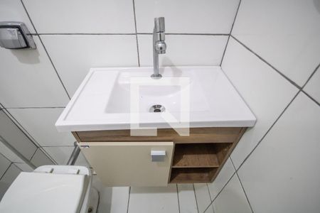 Casa à venda com 200m², 2 quartos e 2 vagas Casa à venda com 200m², 2 quartos e 2 vagasBanheiro 2