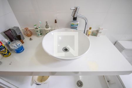 Casa à venda com 200m², 2 quartos e 2 vagas Casa à venda com 200m², 2 quartos e 2 vagasBanheiro da Suíte