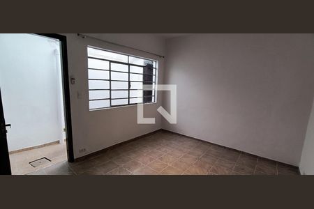 Sala de casa para alugar com 3 quartos, 100m² em Jardim Vista Alegre, Embu das Artes