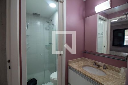 Banheiro de apartamento para alugar com 1 quarto, 40m² em Cidade Monções, São Paulo