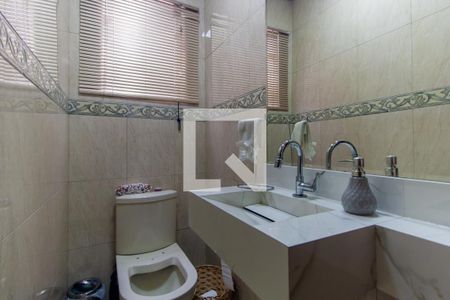 Lavabo de casa para alugar com 3 quartos, 250m² em Vila Portuguesa, São Paulo