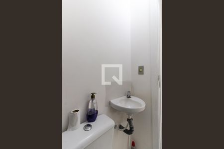 Lavabo de casa à venda com 3 quartos, 118m² em Sacomã, São Paulo