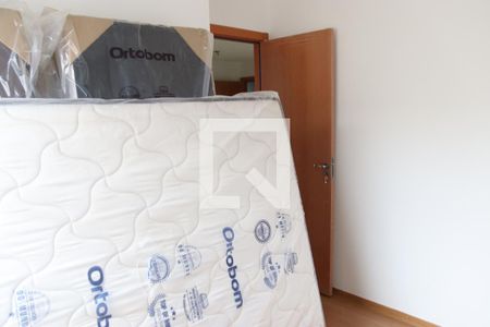 Quarto 2 de apartamento para alugar com 2 quartos, 43m² em Jardim Gramado, Goiânia