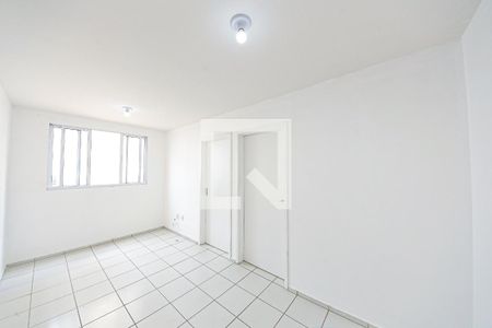 Sala de apartamento para alugar com 2 quartos, 49m² em Parque São Lourenço, São Paulo