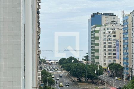 Quarto 01 - Vista de apartamento à venda com 2 quartos, 47m² em Copacabana, Rio de Janeiro