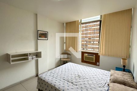 Quarto 01 de apartamento à venda com 2 quartos, 47m² em Copacabana, Rio de Janeiro