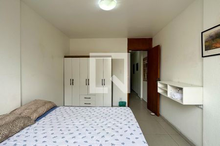 Quarto 01 de apartamento à venda com 2 quartos, 47m² em Copacabana, Rio de Janeiro